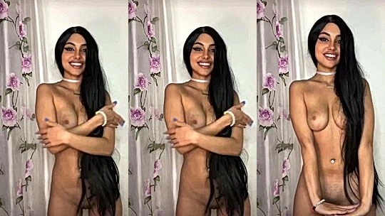 layladeline dancing naked in the bathroom