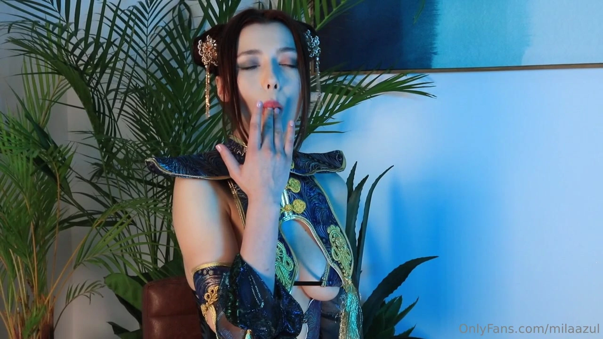 horny chick Mila Azul pussy playing in cosplay