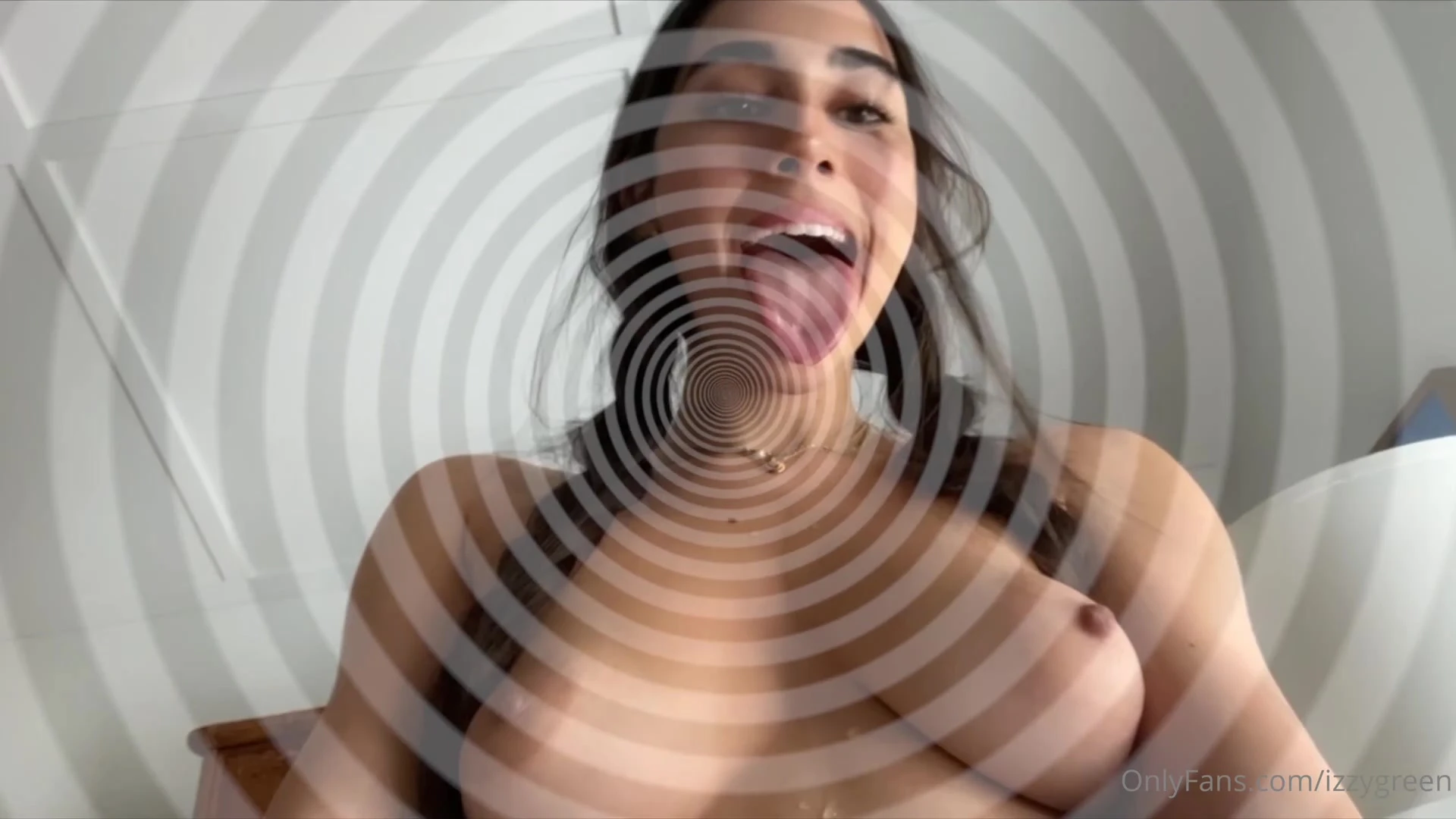Izzy Green hypnoting you with her big tits