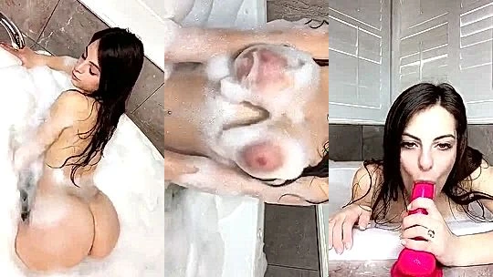 sexy chick Alexa Pearl pink dildo sucking