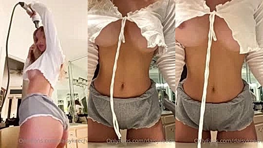 Daisy keech showing off her big ass and tits